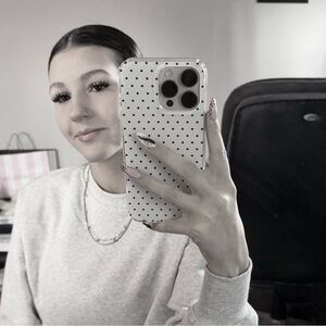 Meet your Posher, Caitlynn